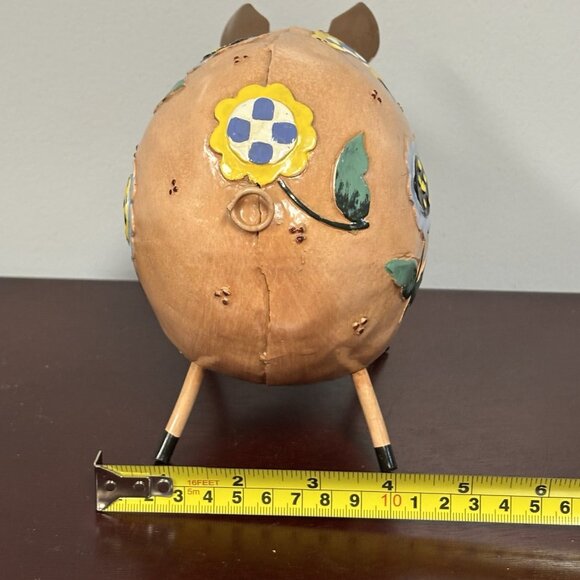 Colourful Painted Whimsical Piggy Daisies & Sunflowers Metal Figure 6.5" x 6.5" - Picture 10 of 15